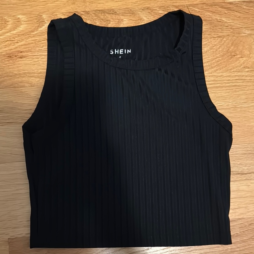 SHEIN Black Sleeveless Ribbed Top